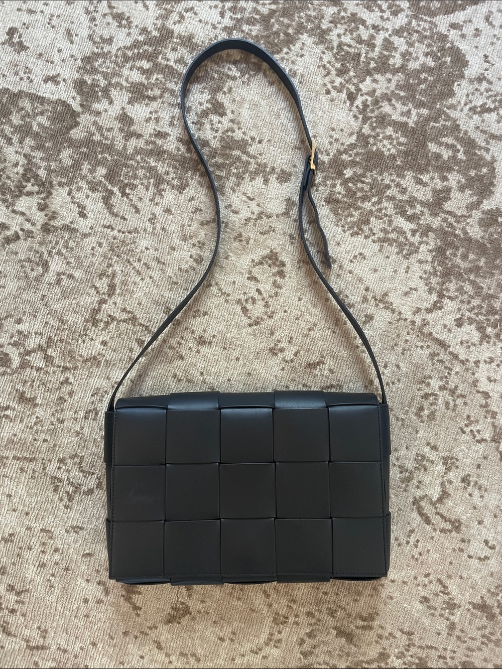 Valentina Fiore Italian Leather Woven Black Shoulder Bag - Sleek Crossbody Style